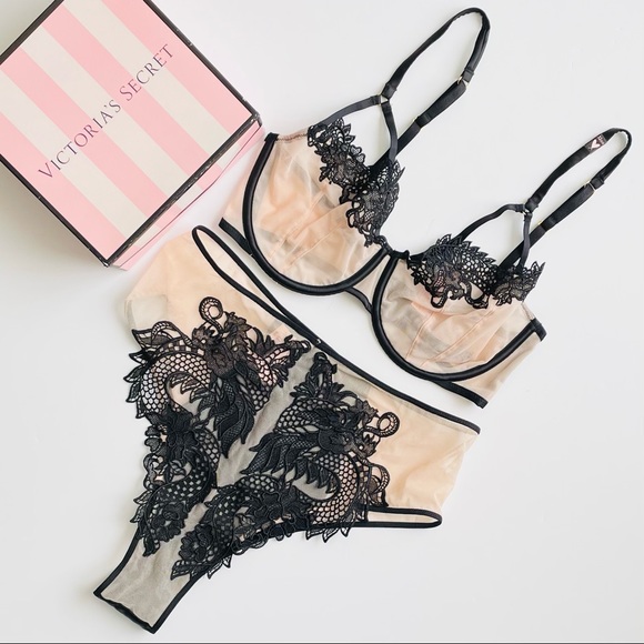 32D XS Victoria’s Secret Dragon Applique bra set - Picture 4 of 7